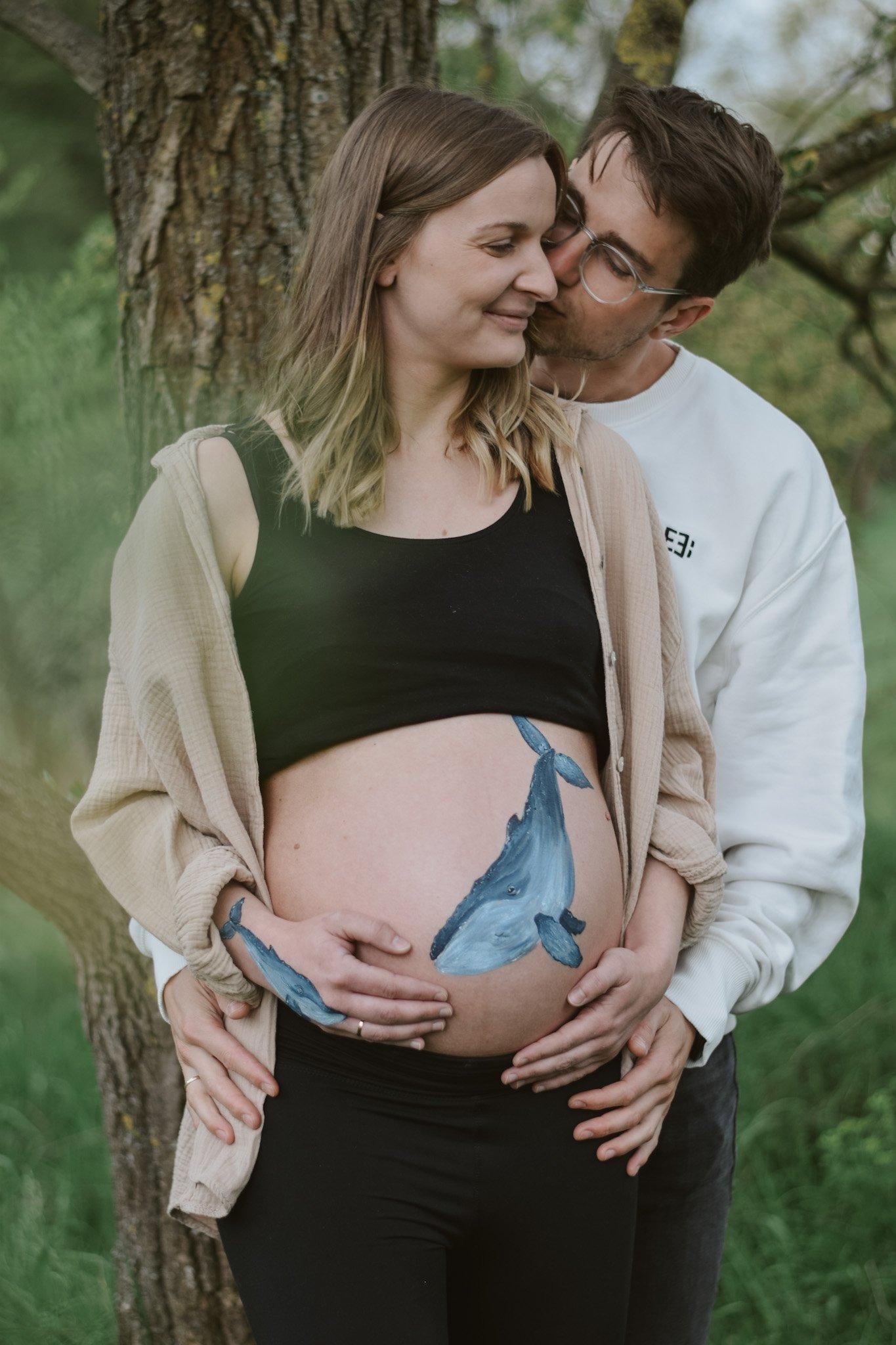 Bodypainting auf Babybauch — Vanessa